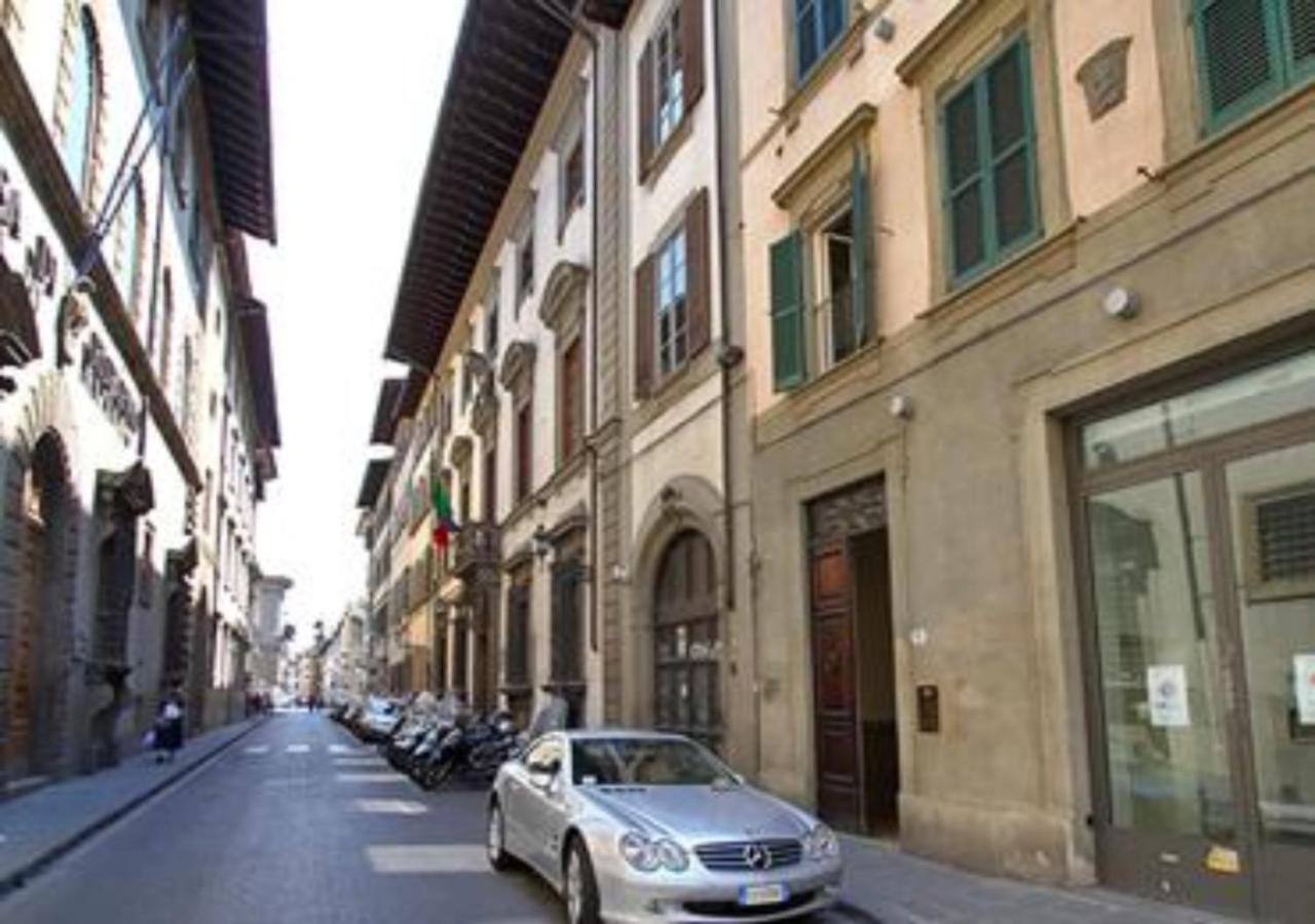 Giotto Al Duomo - Bufalini Apartments Florencja Zewnętrze zdjęcie